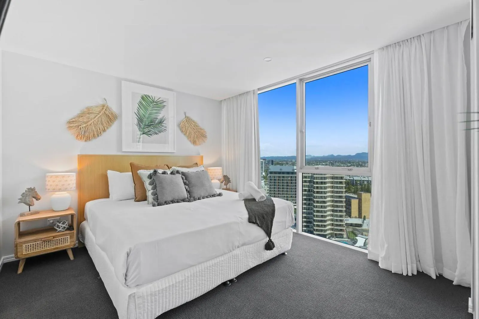 H-Residences - Gclr Gold Coast